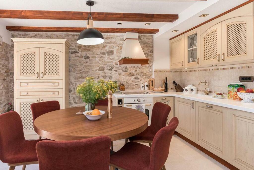 Villa Hirundo Rustica Skradin Eksteriør bilde